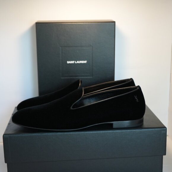 Yves SAINT LAURENT - Picture 2 of 10